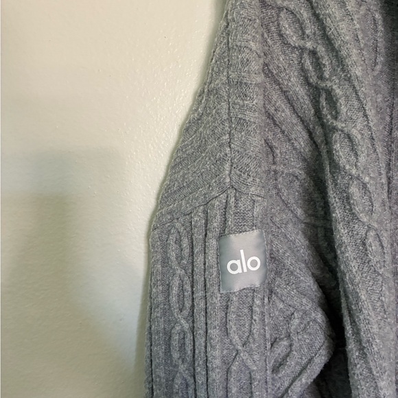 ALO Yoga Cable Knit Winter Bliss Hoodie in Athletic Heather Grey - Picture 6 of 6
